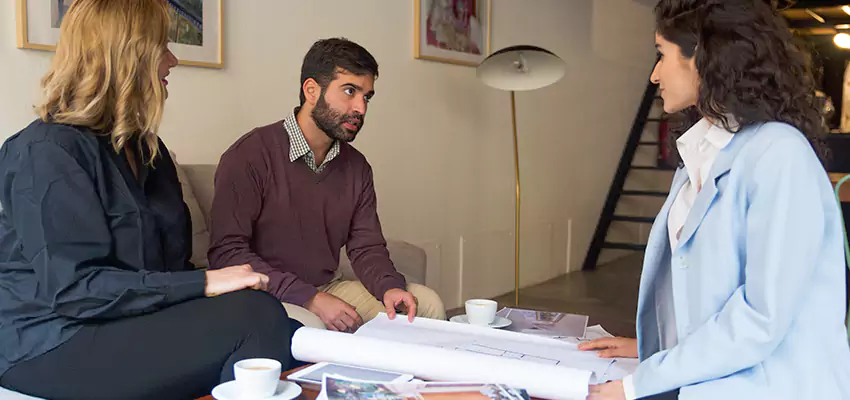 How We Determine Your Selling a House in Disrepair Offer in East Hampton, NY?