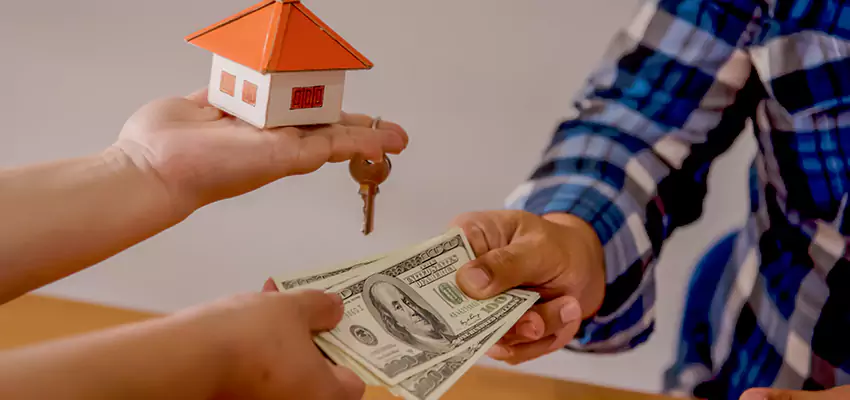 How We Determine Your short sell house Offer in East Hampton, NY?