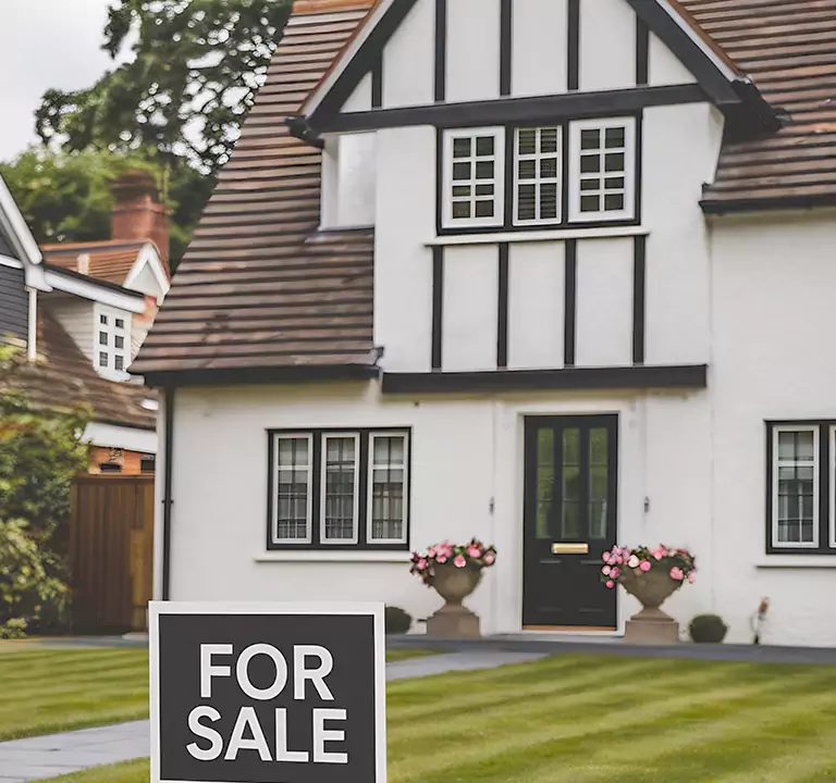 The Top-Rated Buyer to Sell House Off Market in East Hampton, NY