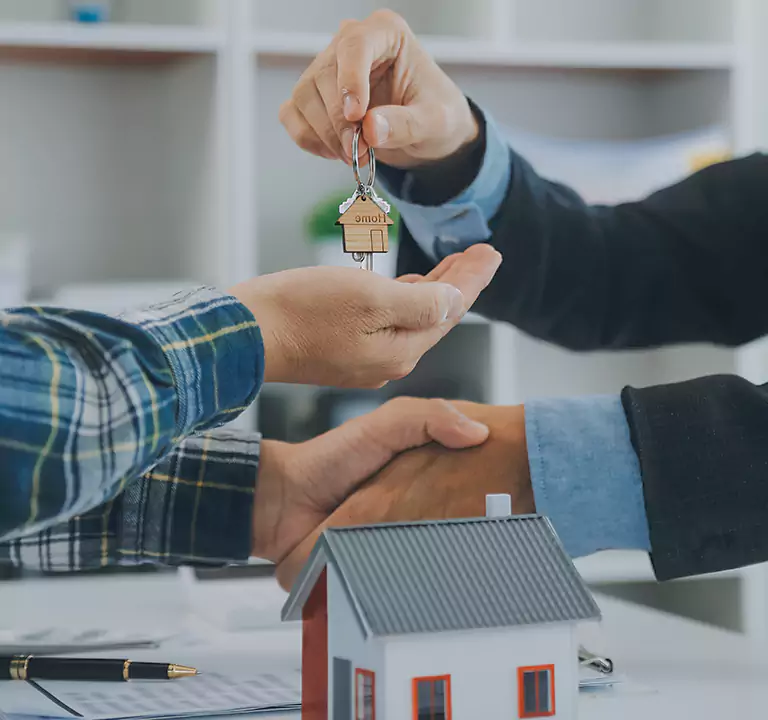 Top-Notch Company to Sell House Without Agent in East Hampton, NY